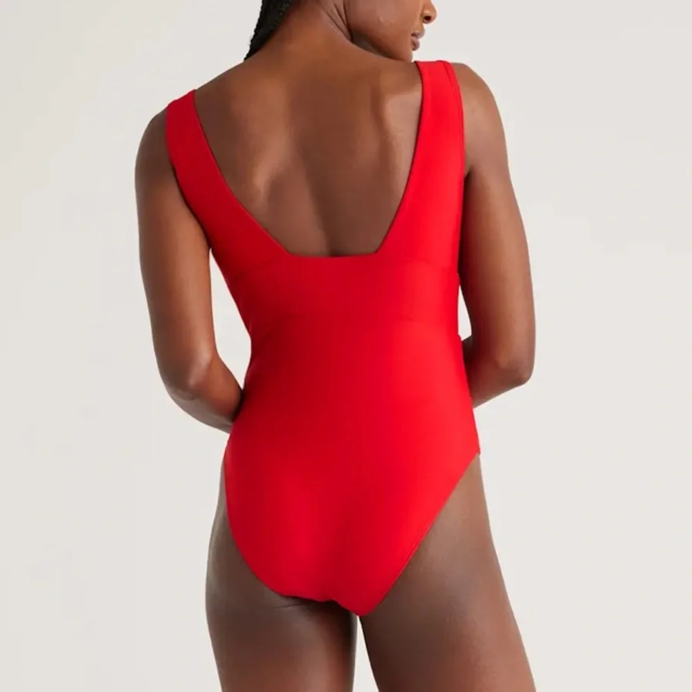 NWT Quince Italian Plunge One-Piece Swimsuit Large